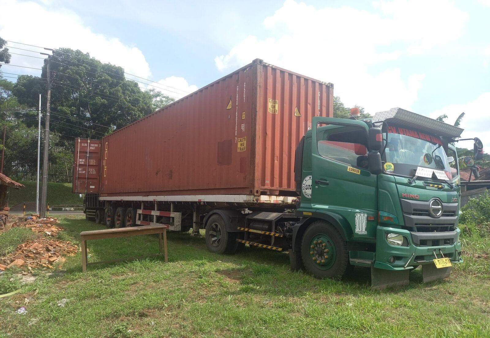 SancocoInd export container truck